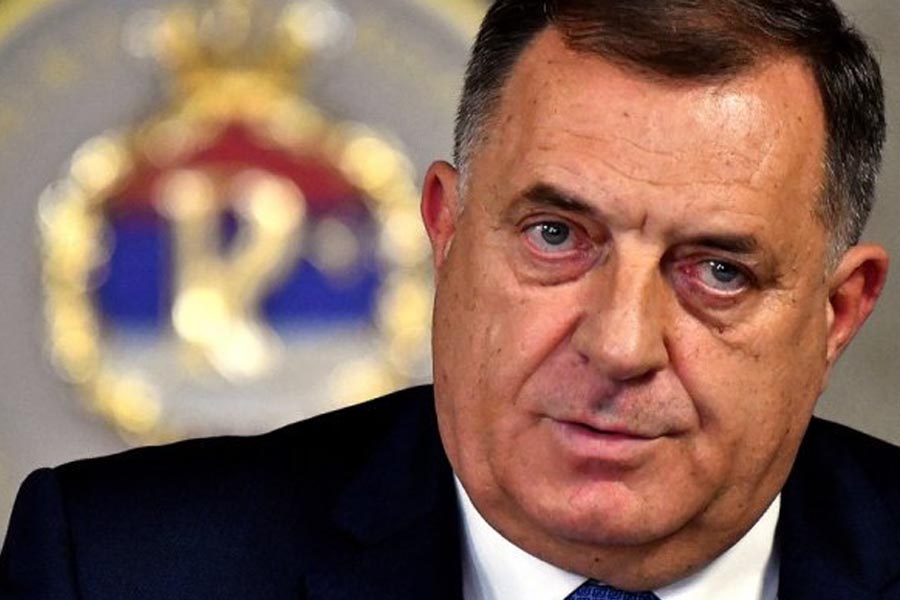 DODIK SADA PRIJETI I SRBIMA: Zatvorska kazna za sve koji odu na posao u državne institucije