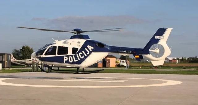 W-1143059-1235