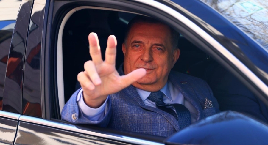 KAKO HRVATI VIDE SITUACIJU U NAŠOJ ZEMLJI: Više od polovine ispitanika smatra da je Dodik kriv za krizu u Bosni i Hercegovini.