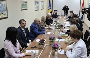 PORUKA SA HNS-a: Ide Izborni zakon, Hrvati čuvaju Ustav Bosne i Hercegovine