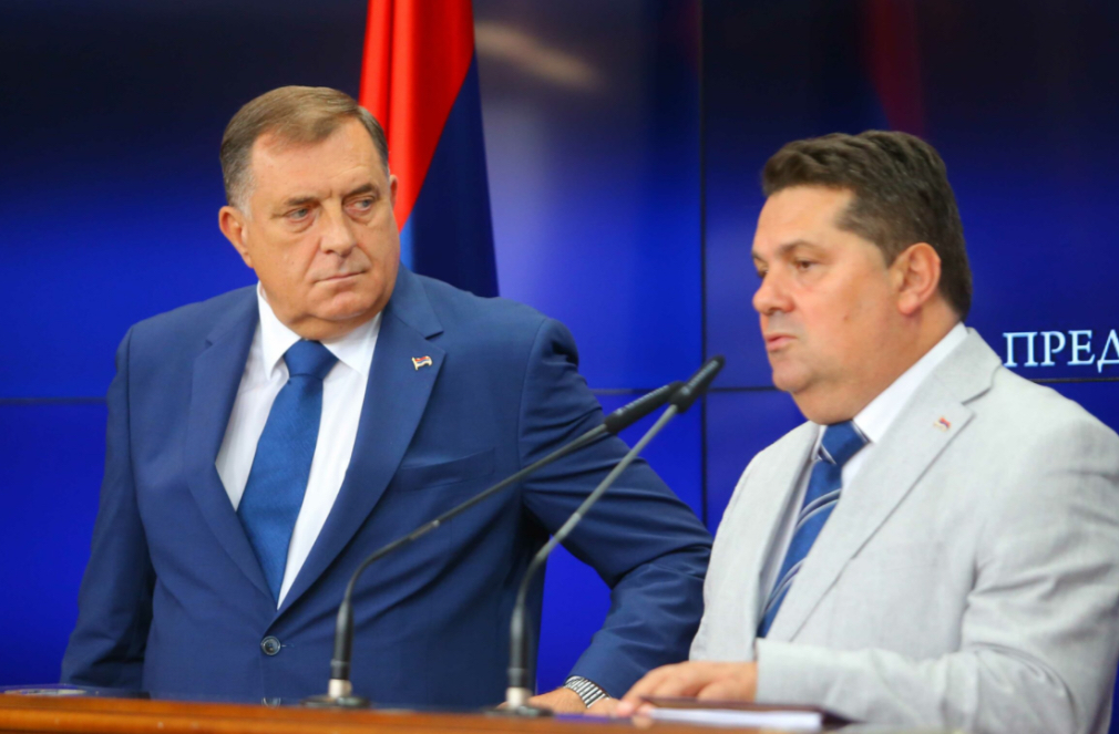 POLITIČKI ŠOK: Stevandić okreće leđa Dodiku