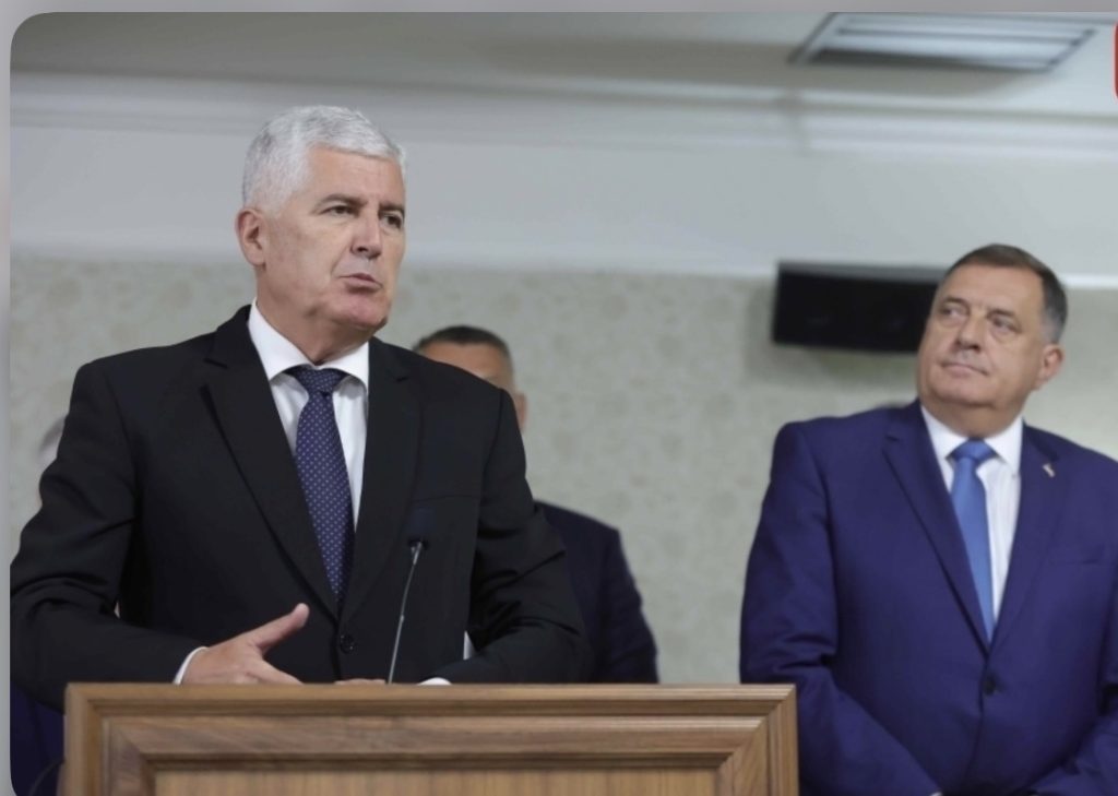 BURSAĆ POSLAO OŠTRU PORUKU “LEGITIMNOG PREDSTAVNIKU”: “Čoviću, ako ti je Dodik predsjednik, vodi ga kući”