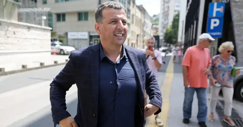 SPOMINJAO I NASERA ORIĆA: Pogledajte šta je Vukanović poručio nakon smrti Mladića SPOMINJAO I NASERA ORIĆA: Pogledajte šta je Vukanović poručio nakon smrti Mladića