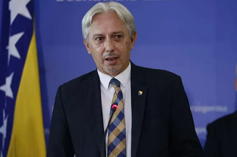KOVAČEVIĆ ŽESTOKO ODGOVORIO DODIKU: Pa vratio Bošnjačkom narodu nadu!