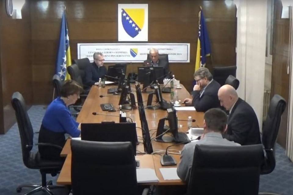 CIK BiH izrekao 216.000 KM kazni strankama i kandidatima zbog kršenja Izbornog zakona…