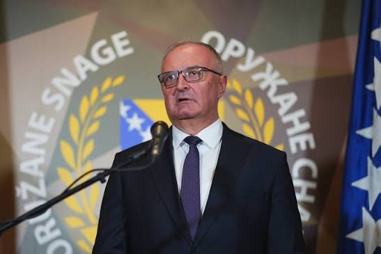 HELEZ ODBACIO TVRDNJE O TENZIJAMA U OS BiH: „OVO PISMO JE NAPRAVLJENO DA BI SE NAPRAVILA POMETNJA“